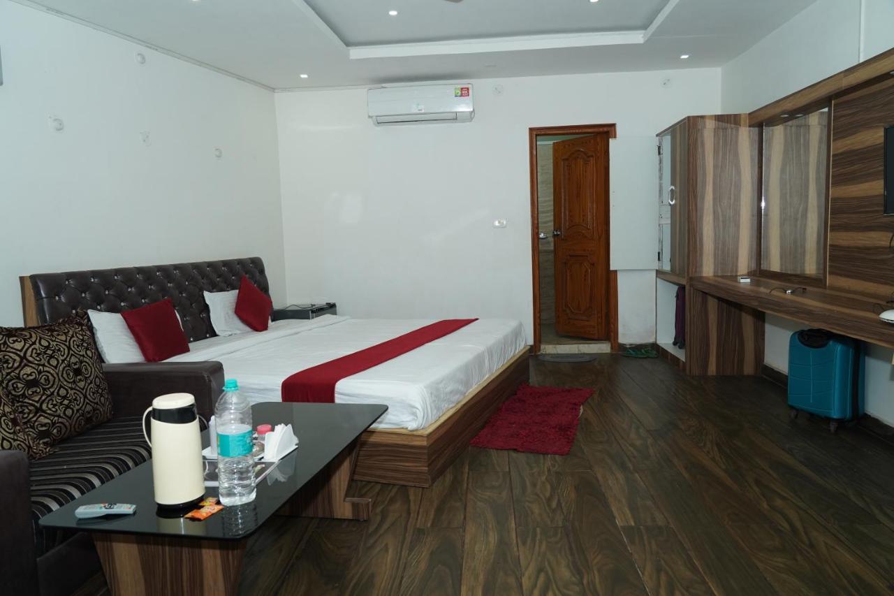 Hotel Aastha In Rourkela Exterior foto