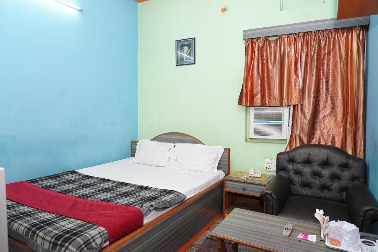 Hotel Aastha In Rourkela Exterior foto